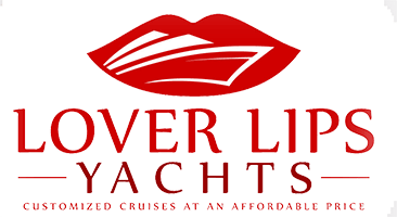 Lover Lips Yacht