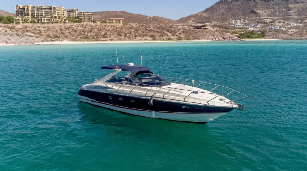 Sunseeker-50-11 - Lover lips