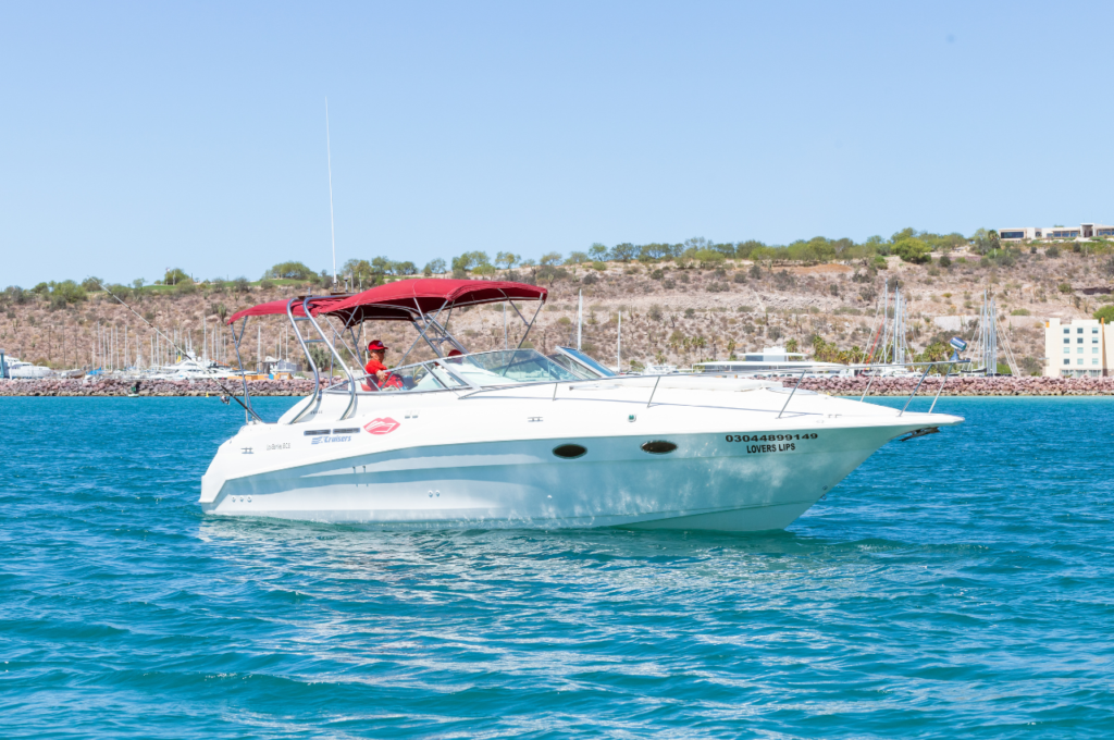 Most Affordable Luxury Yacht (3)