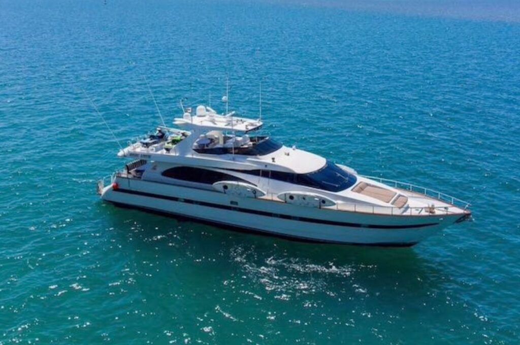 Azimut 80