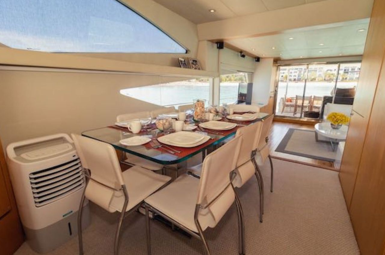 Numarine 80 1% | Luxury Yacht Charter La Paz - Lover Lips Yachts 💋