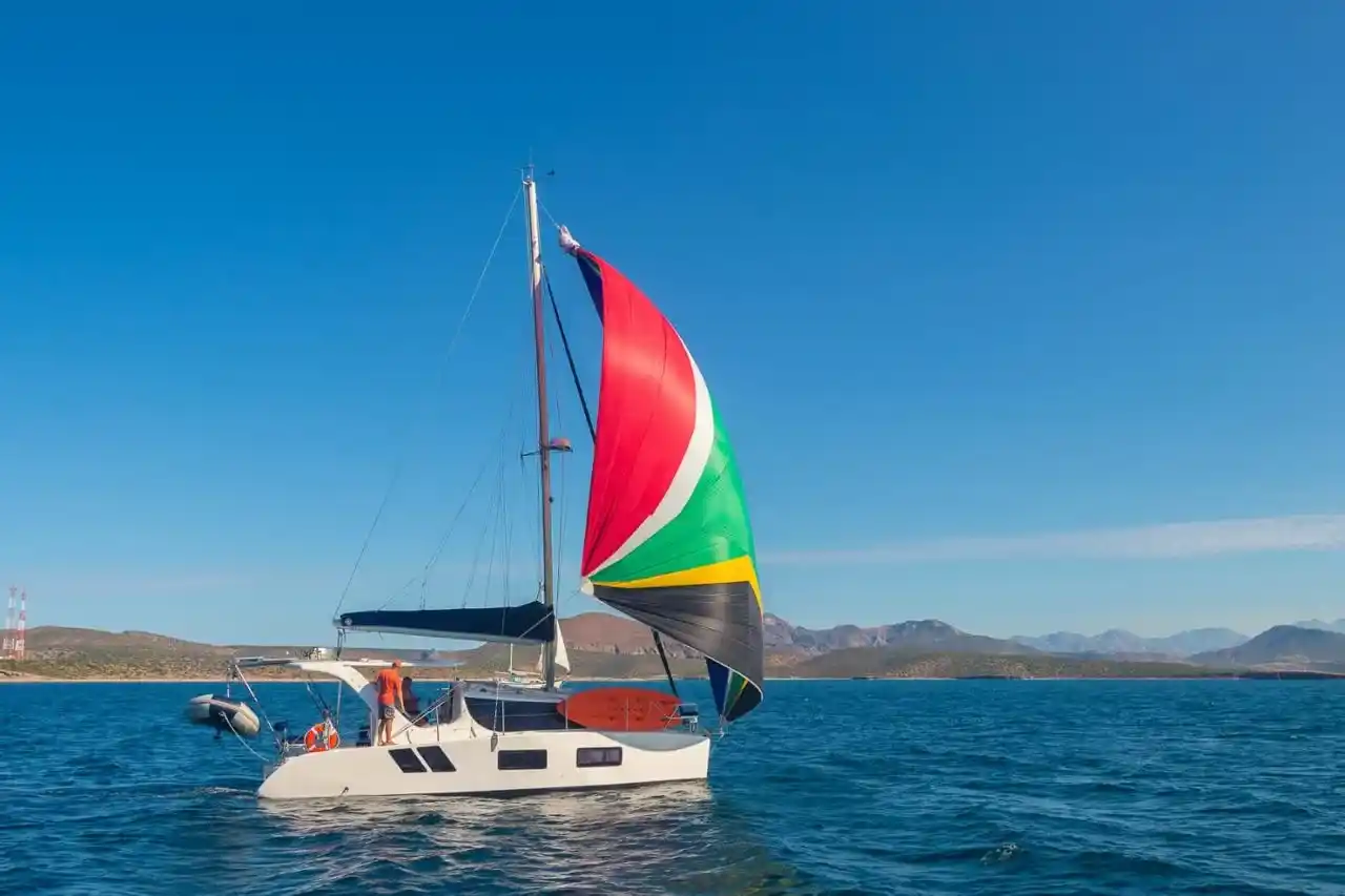Catamaran 35 Europa (6) - Loverslips