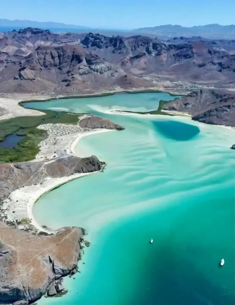 Balandra scenic views - Lover lips Beautiful Balandra scenic views