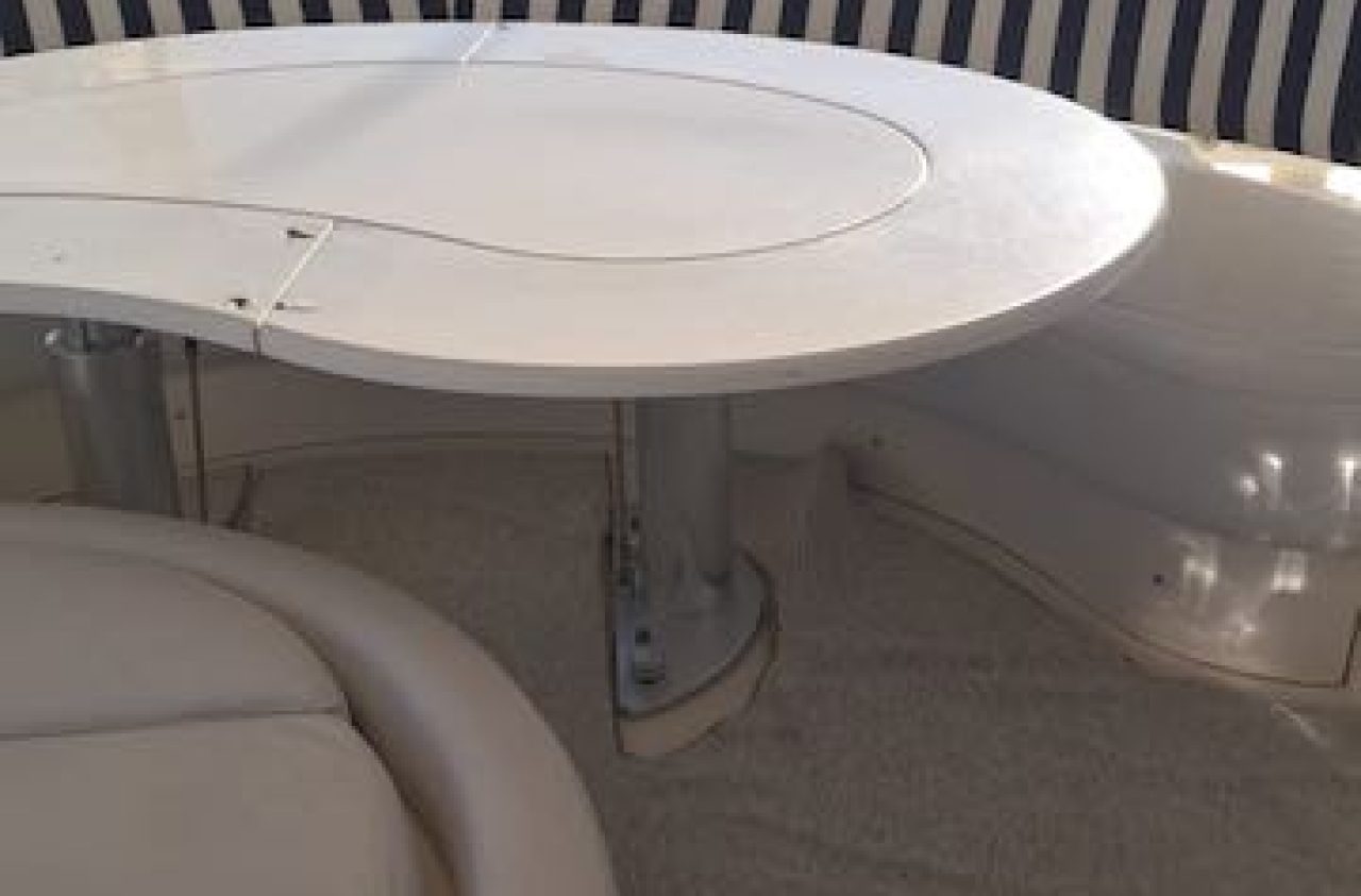 Azimut 70