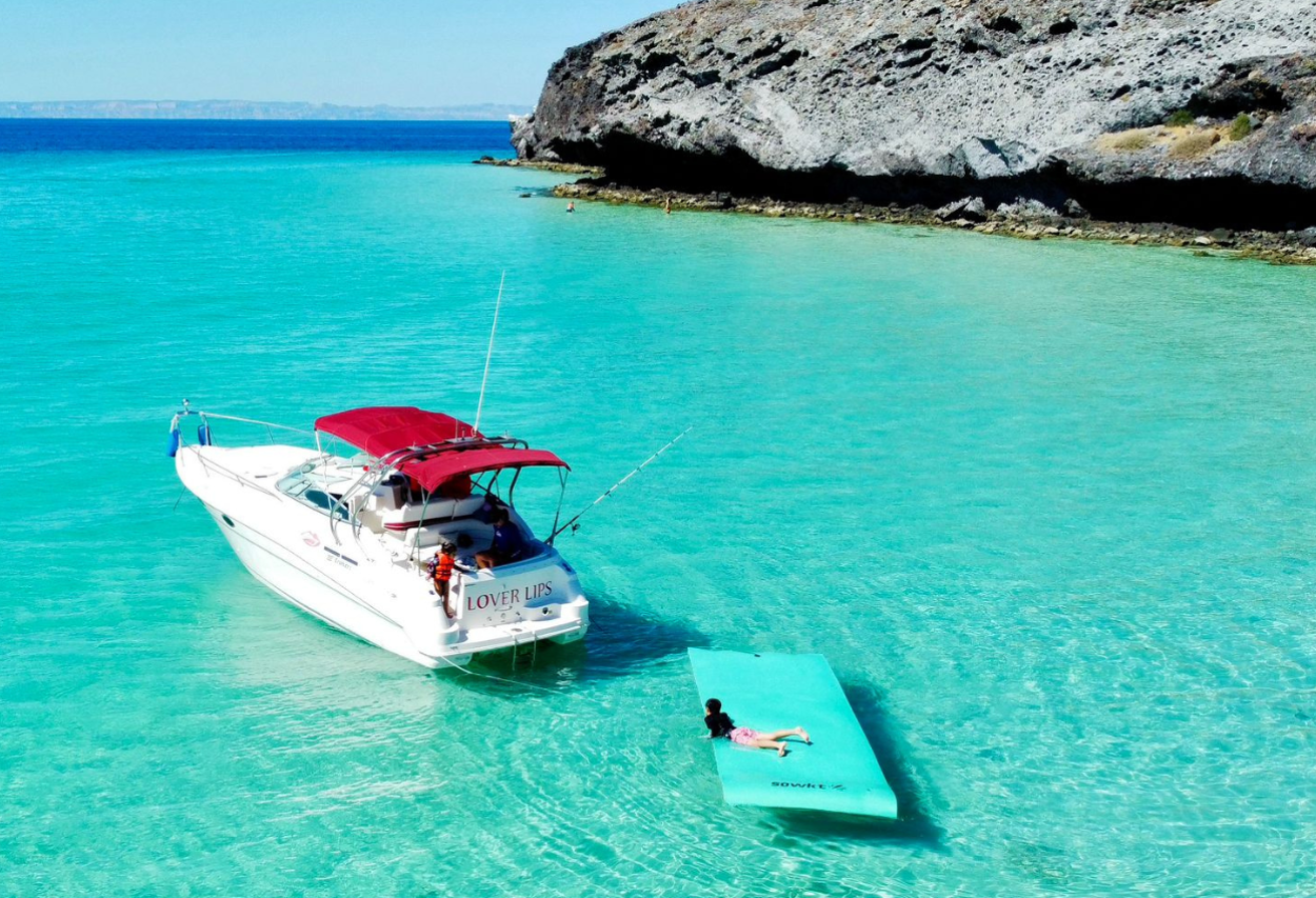 Most Affordable Luxury Yacht (2)